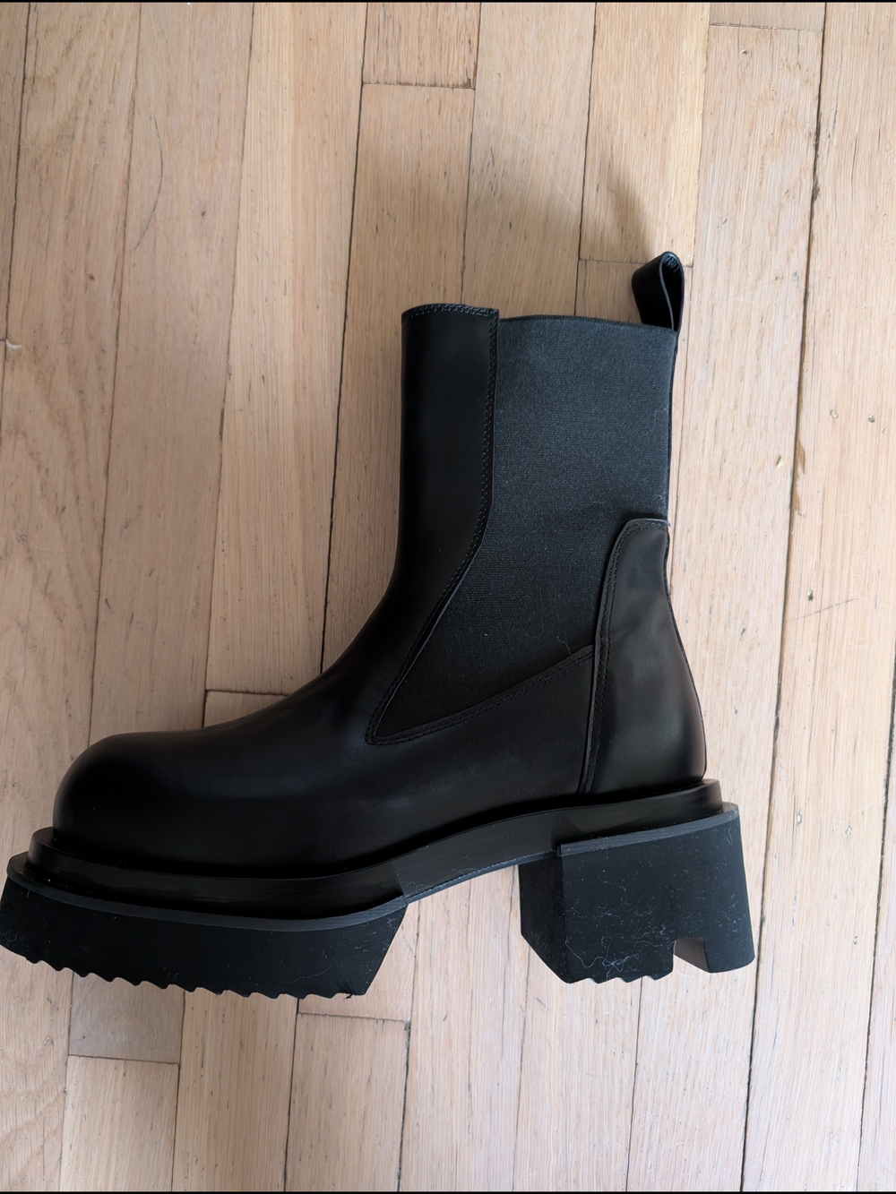 Chunky Black Chelsea Boots